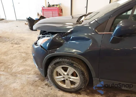 2018 Chevrolet Trax Lt from USA, damaged, VIN 3GNCJLSB2JL346945